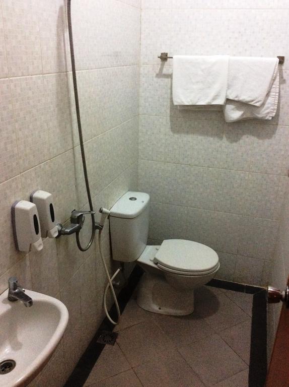 Hotel Diamond Макасар Номер фото